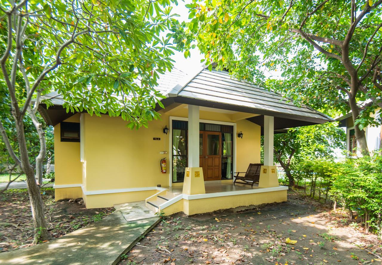 Baan Talay See Cream Resort Samut Songkhram Exteriér fotografie