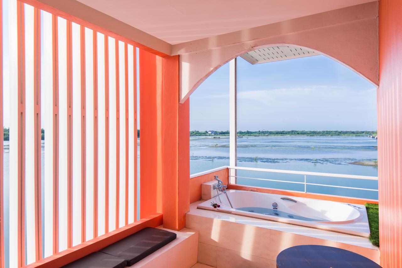 Baan Talay See Cream Resort Samut Songkhram Exteriér fotografie
